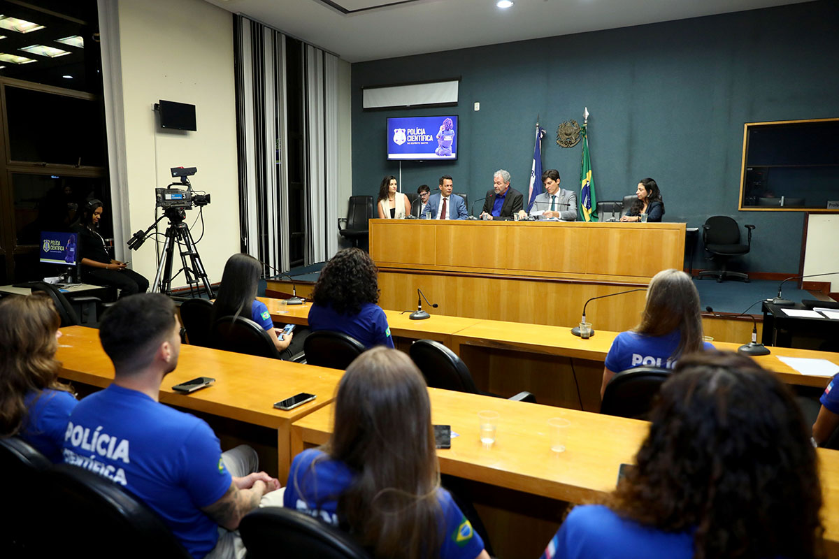 capa_49573_Frente-Parlamentar-da-Advocacia06102025KamylaPassos36